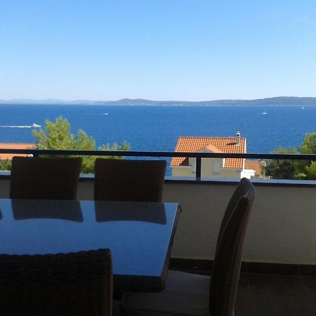 Apartmani Svalina - Seaview And 130M From Beach Trogir Exteriör bild
