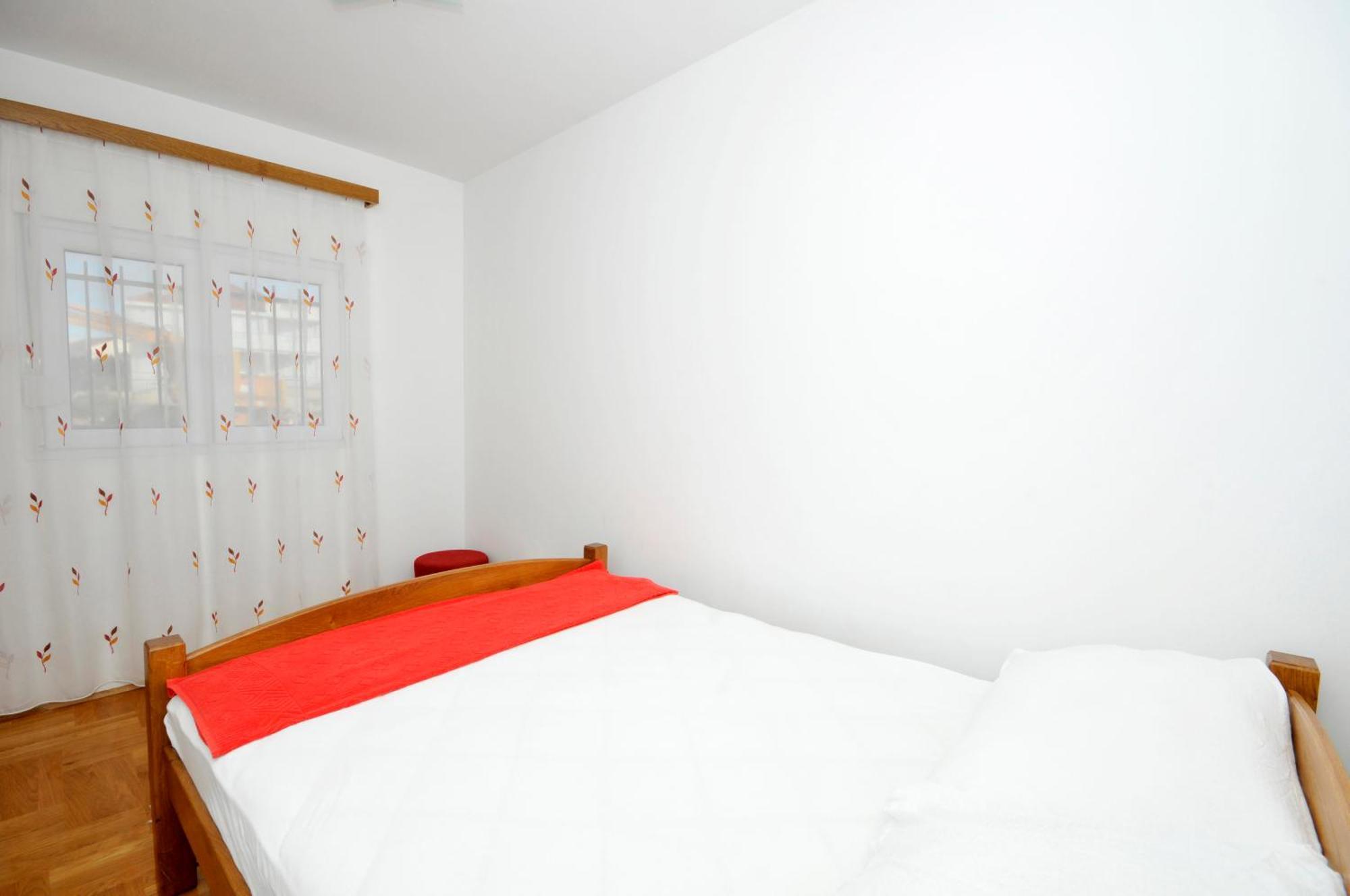 Apartmani Svalina - Seaview And 130M From Beach Trogir Exteriör bild