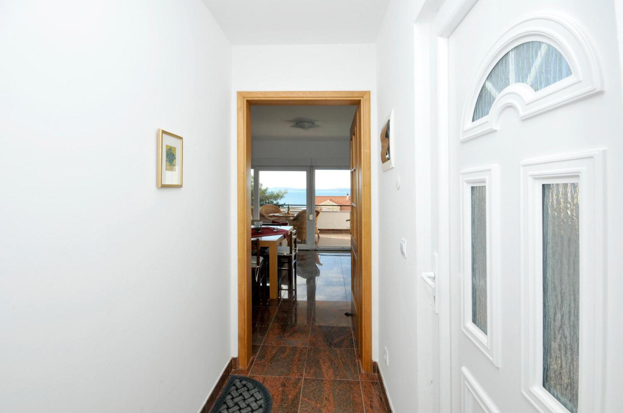 Apartmani Svalina - Seaview And 130M From Beach Trogir Exteriör bild