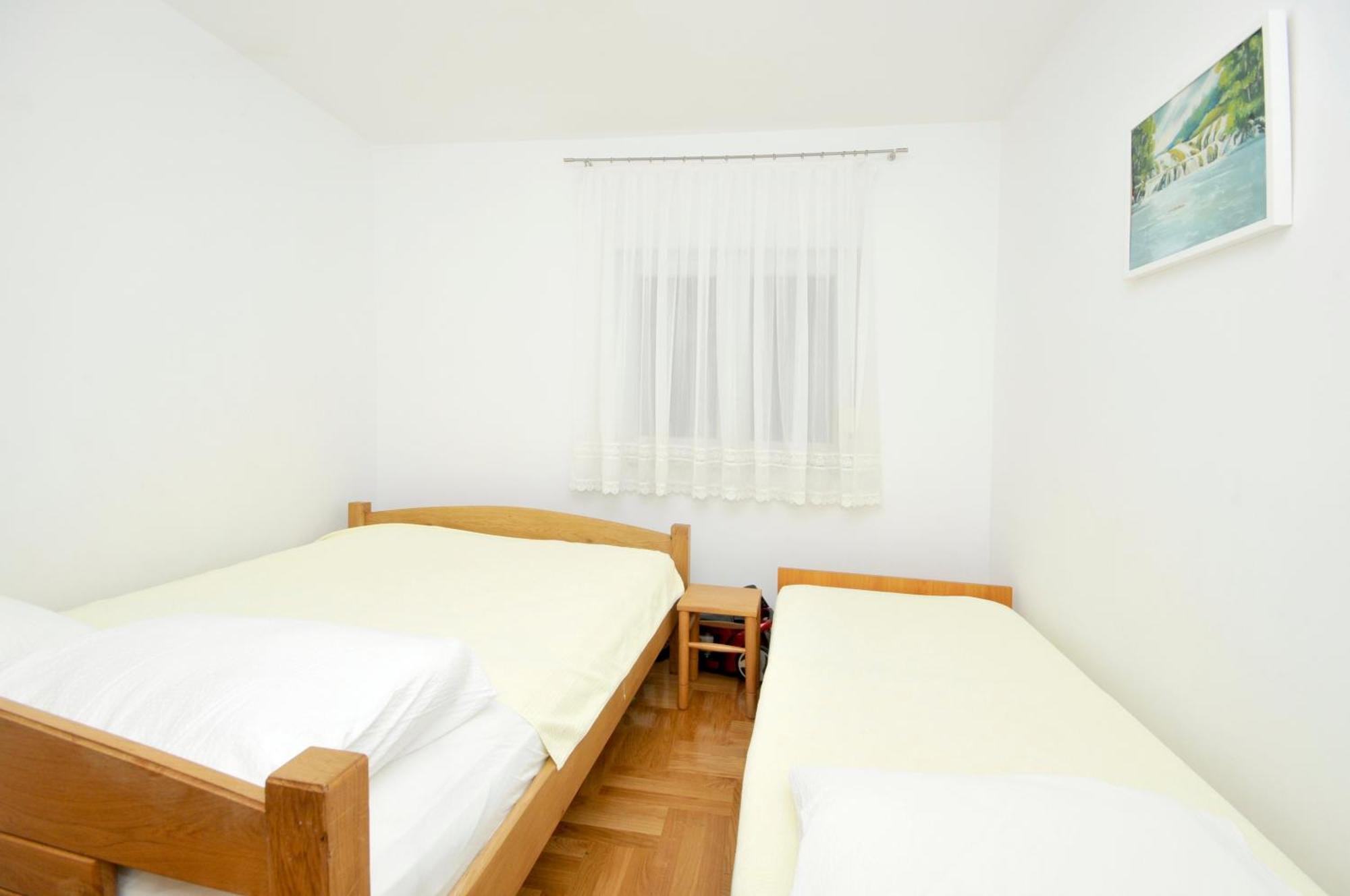 Apartmani Svalina - Seaview And 130M From Beach Trogir Exteriör bild