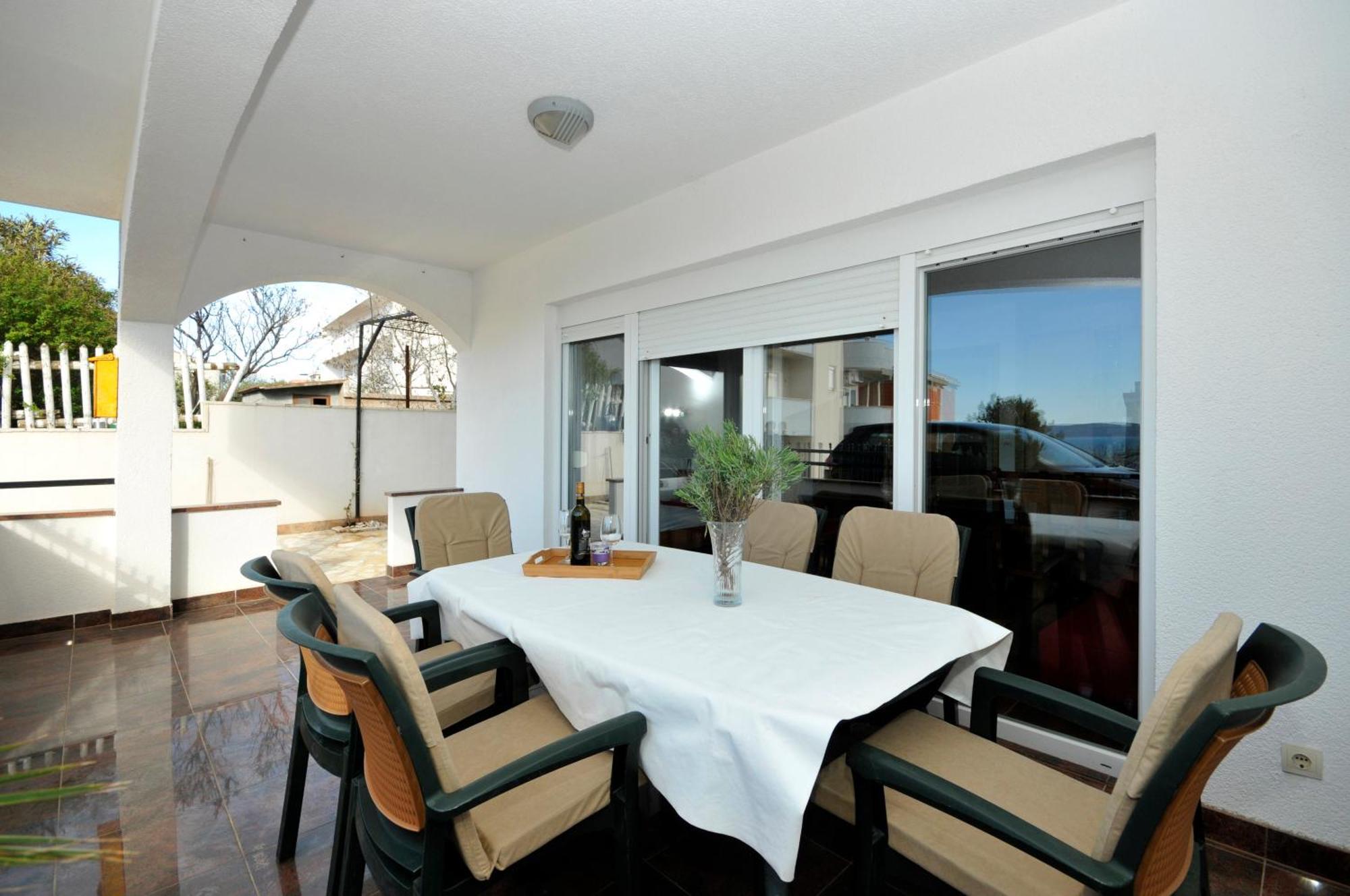 Apartmani Svalina - Seaview And 130M From Beach Trogir Exteriör bild