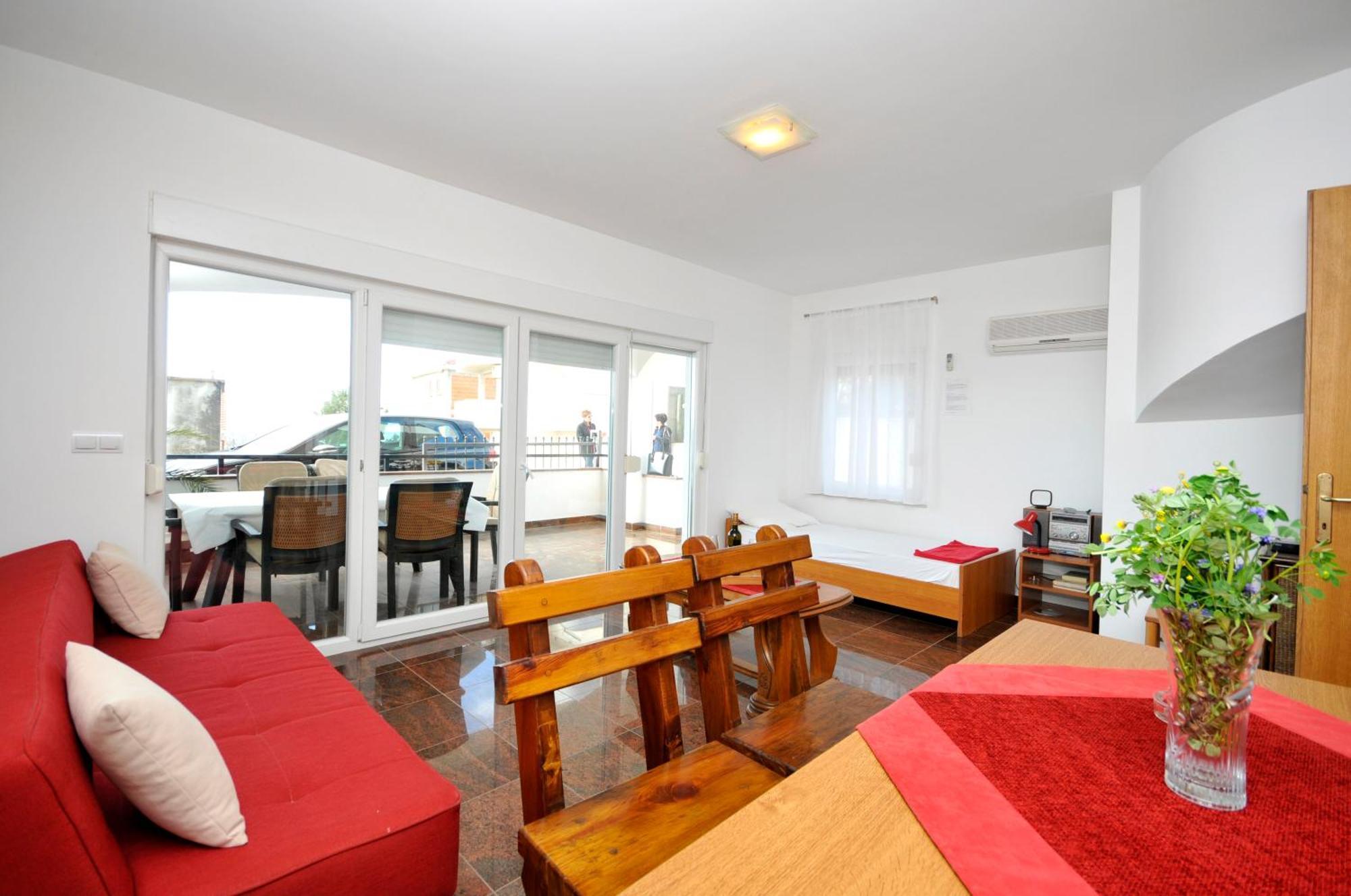 Apartmani Svalina - Seaview And 130M From Beach Trogir Exteriör bild