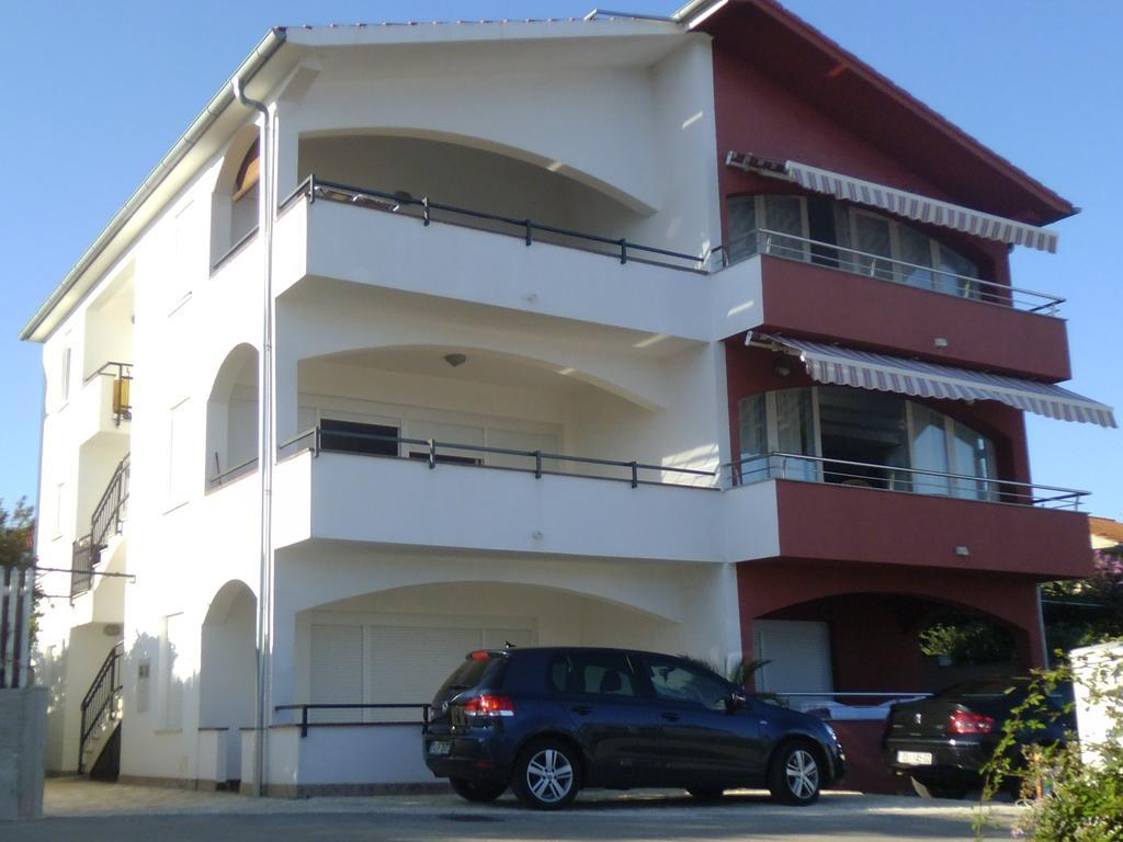 Apartmani Svalina - Seaview And 130M From Beach Trogir Exteriör bild